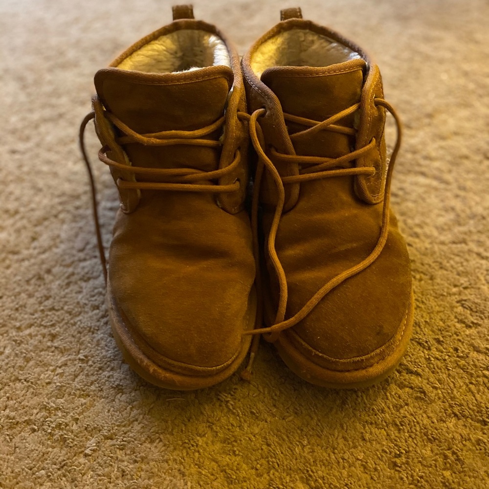 - Men’s Ugg Neumel Casual Shoe - Chestnut Used🍂